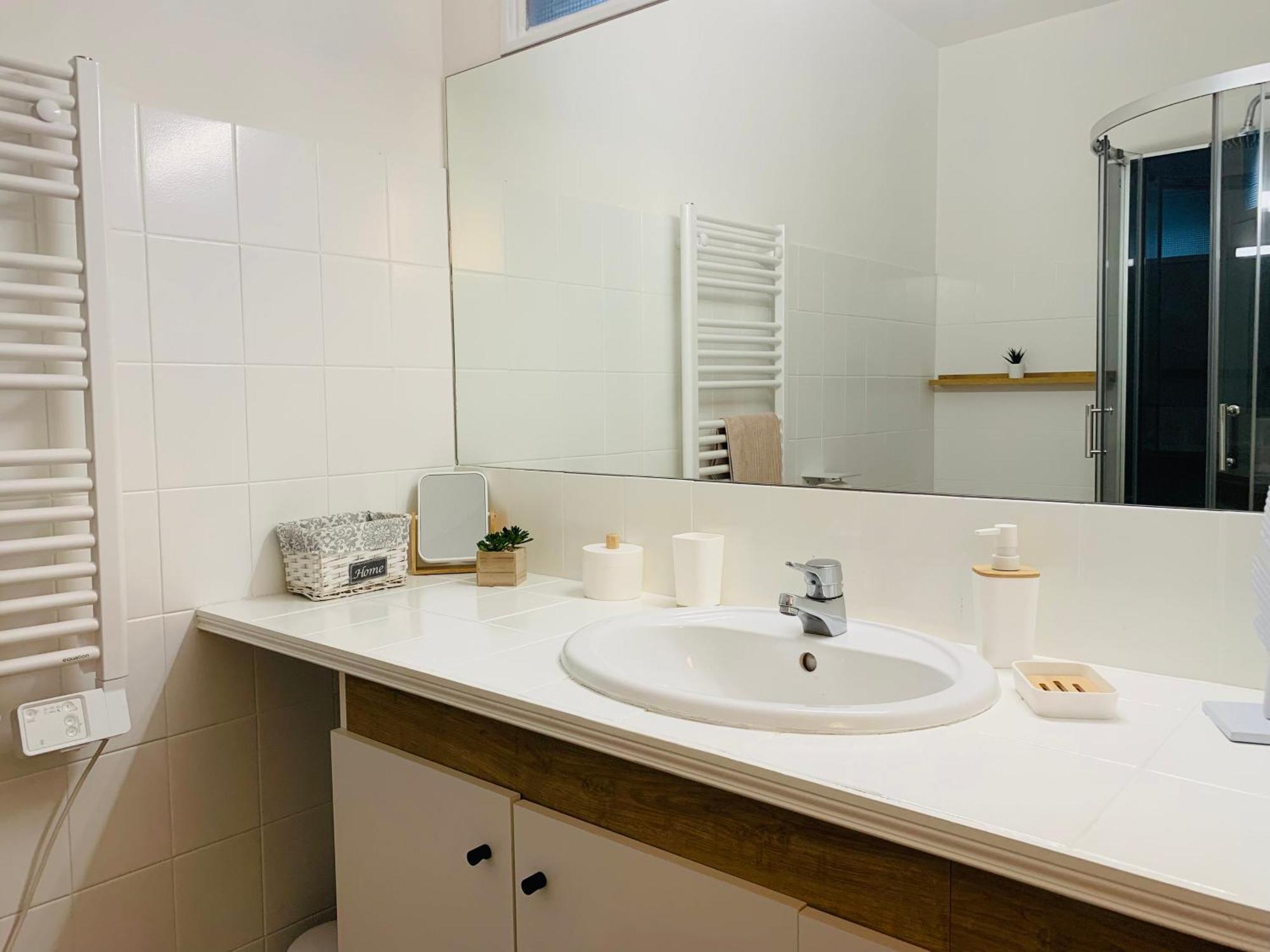 Pyrene Holidays - Heracles - Residence Paisible A 6Mn A Pied Des Thermes Баньєр-де-Бігорр Екстер'єр фото
